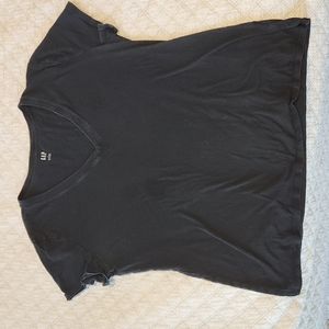Gap women's vintage wash Black V-neck Tee